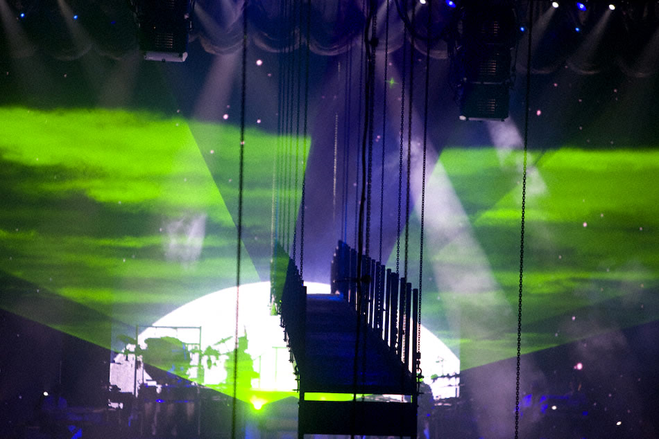 Taka That stadium tour 2007 image 13 on stage